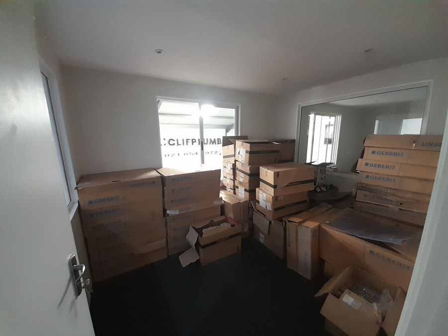 To Let commercial Property for Rent in Somerset West Business Park Western Cape